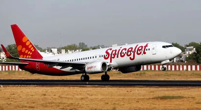 സാങ്കേതിക തകരാര്‍; കൊച്ചിയിലേക്കുള്ള സ്പൈസ് ജെറ്റ് വിമാനം ചെന്നൈയില്‍ അടിയന്തര ലാൻഡിംഗ് നടത്തി