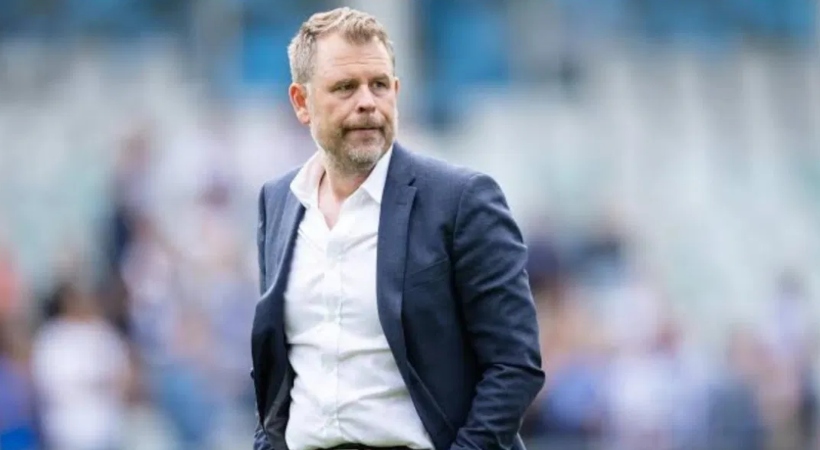 സൂപ്പര്‍ ലീഗിലെ ദയനീയ പ്രകടനം; മിഖായേല്‍ സ്റ്റാറെയെ പരിശീലക സ്ഥാനത്ത് നിന്ന് പുറത്താക്കി ബ്ലാസ്റ്റേഴ്സ്