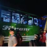 പാലക്കാട് കെഎസ്ആർടിസിയും സ്വകാര്യ ബസും കൂട്ടിയിടിച്ച് അപകടം; 30ലധികം പേർക്ക് പരുക്ക്