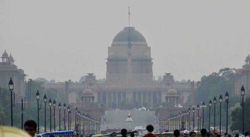 ഡല്ഹിയില് കനത്ത മൂടല്മഞ്ഞ്; ഓറഞ്ച് അലര്ട്ട്