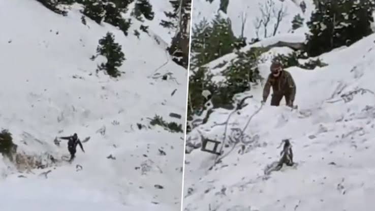 ജമ്മു കശ്മീരിൽ സൈനികവാഹനം കൊക്കയിലേക്ക് മറിഞ്ഞ് അപകടം