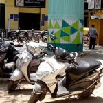 മെട്രോ യെല്ലോ ലൈൻ; സ്റ്റേഷനുകളിൽ ഇരുചക്ര വാഹനങ്ങൾക്ക് മാത്രം പാർക്കിംഗ് അനുവദിക്കും