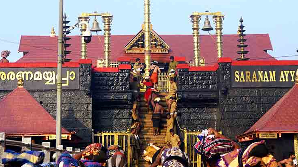 വിഷുവിനെ വരവേല്‍ക്കാനൊരുങ്ങി ശബരിമല; പുലര്‍ച്ചെ നാല് മുതല്‍ വിഷുക്കണി ദര്‍ശനം