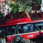 മുംബൈയിൽ നിയന്ത്രണം വിട്ട ബസ് വാഹനങ്ങള്ക്കും ആളുകള്ക്കുമിടയിലേക്കും പാഞ്ഞുകയറി; നാല് മരണം