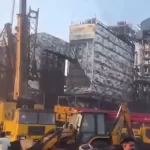 സ്റ്റീൽ പ്ലാന്‍റിന്‍റെ ചിമ്മിനി തകർന്ന് അപകടം; നാല് പേർ മരിച്ചു