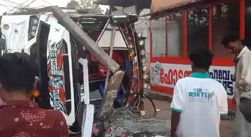 വാഗമണ്ണിലേക്ക് വിനോദ യാത്രക്ക് പോയ ബസ് നിയന്ത്രണം വിട്ട് മറിഞ്ഞു; നിരവധി വിദ്യാര്‍ഥികള്‍ക്ക് പരുക്ക്