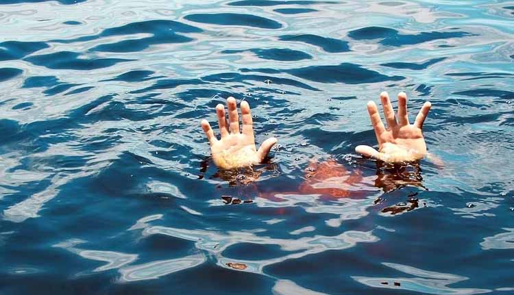 ഭാരതപ്പുഴയിൽ കുളിക്കാൻ ഇറങ്ങി; 12 വയസുകാരനും ബന്ധുവും മുങ്ങിമരിച്ചു