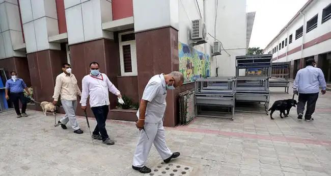 ഡല്‍ഹിയിലെ സ്കൂളുകളിലെ ബോംബ് ഭീഷണി; പ്ലസ് ടു വിദ‍്യാര്‍ഥി പിടിയില്‍