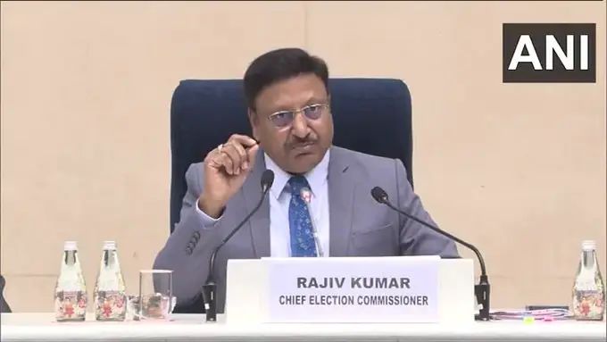 ഡല്‍ഹി നിയമസഭാ തിരഞ്ഞെടുപ്പ് ഫെബ്രുവരി 5ന്; വോട്ടെണ്ണല്‍ എട്ടിന്