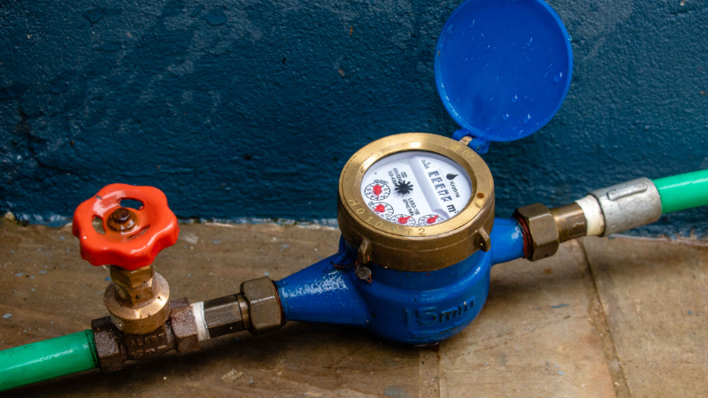 കാവേരി കുടിവെള്ള കണക്ഷൻ എടുക്കാത്ത അപാർട്ട്മെന്റുകൾക്കെതിരെ നടപടി