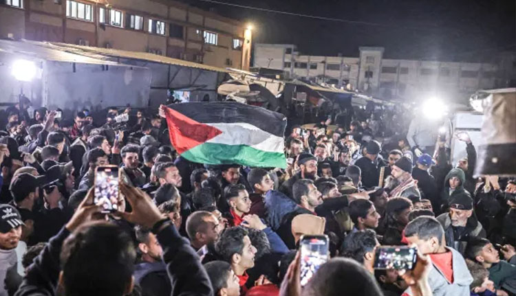 ഗസയിൽ വെടിനിർത്തൽ; ഇസ്രയേലും ഹമാസും കരാർ അംഗീകരിച്ചു, 15 മാസം നീണ്ടു നിന്ന യുദ്ധത്തിന് അന്ത്യമായി