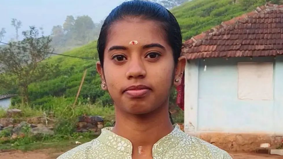 വയനാട്ടില്‍ വിദ്യാര്‍ഥിനി ജീവനൊടുക്കിയ നിലയില്‍; ഉരുള്‍പൊട്ടല്‍ ദുരന്തബാധിത കുടുംബാംഗം