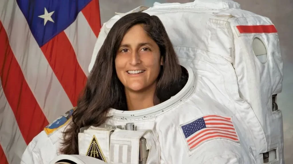 പുതിയ റെക്കോർഡ് 62 മണിക്കൂർ; ബഹിരാകാശ നടത്തത്തിൽ ചരിത്രം കുറിച്ച് സുനിത വില്യംസ്