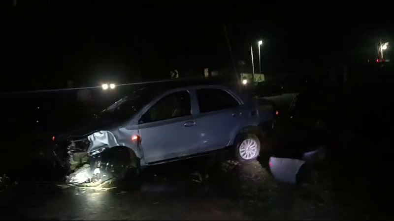 കാർ തടാകത്തിലേക്ക് മറിഞ്ഞ് അപകടം; രണ്ട് പേർ മരിച്ചു