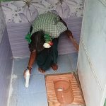 വിദ്യാർഥിനിയെ കൊണ്ട് ശുചിമുറി വൃത്തിയാക്കി; പ്രിൻസിപ്പാലിന് സസ്പെൻഷൻ