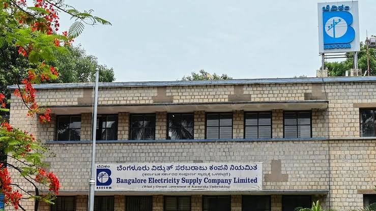 പെർമിറ്റ് ഇല്ലാതെ നിർമിച്ച കെട്ടിടങ്ങളുടെ വൈദ്യുതി വിതരണം വിച്ഛേദിക്കാനൊരുങ്ങി ബെസ്കോം