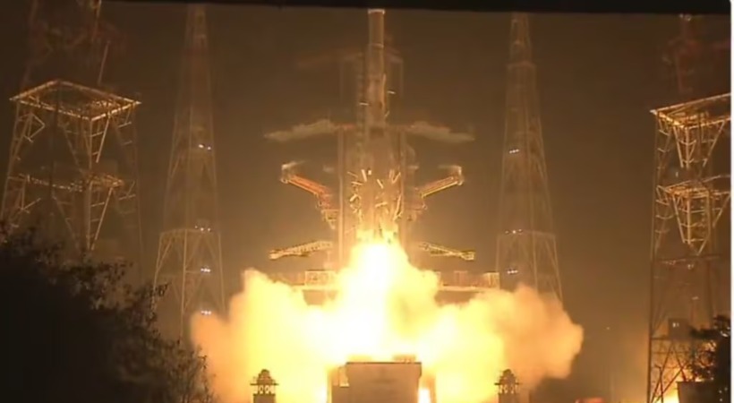 ചരിത്രമെഴുതി ഐഎസ്ആർഒ; 100-ാം ബഹിരാകാശ വിക്ഷേപണം – GSLV – F15 NVS – 02 വിജയകരം