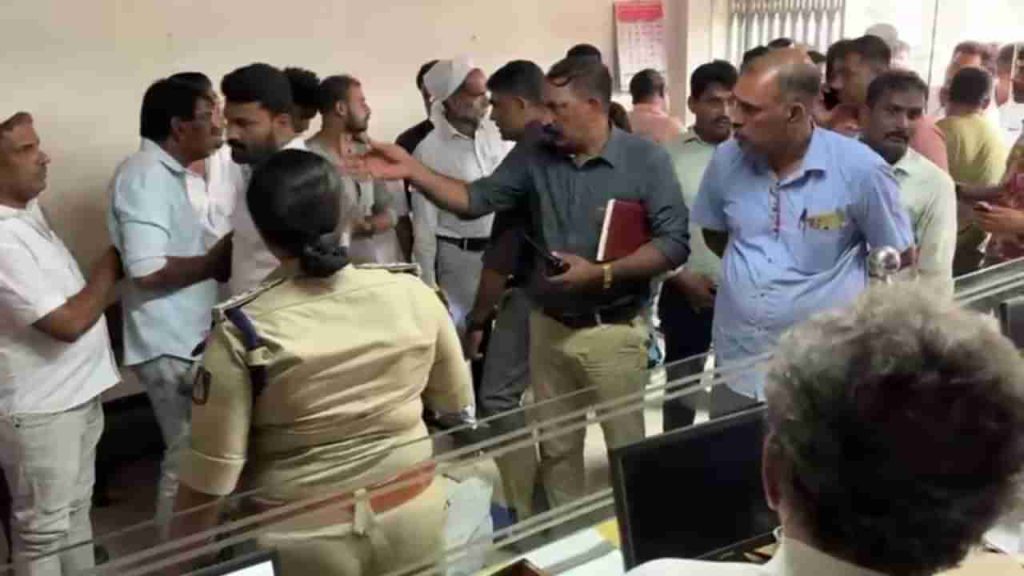 സംസ്ഥാനത്ത് വീണ്ടും ബാങ്ക് കവർച്ച; അഞ്ച് ലക്ഷം രൂപയും പത്ത് കോടിയുടെ സ്വർണവും മോഷണം പോയി