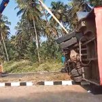 ബെംഗളൂരു-മൈസൂരു പാതയില് കെഎസ്ആർടിസി ബസ് മറിഞ്ഞ് 33 പേർക്ക് പരുക്ക്; മൂന്നുപേരുടെ നില ഗുരുതരം