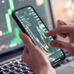 ഓൺലൈൻ ട്രേഡിങ്ങിലുടെ ഒരു കോടി തട്ടി; മലയാളി യുവാവ് വിമാനത്താവളത്തില്‍ പിടിയില്‍