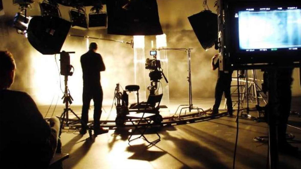 ലൈംഗികാതിക്രമം, സീരിയൽ പ്രൊഡക്ഷൻ എക്‌സിക്യൂട്ടീവിനെതിരെ കേസ്