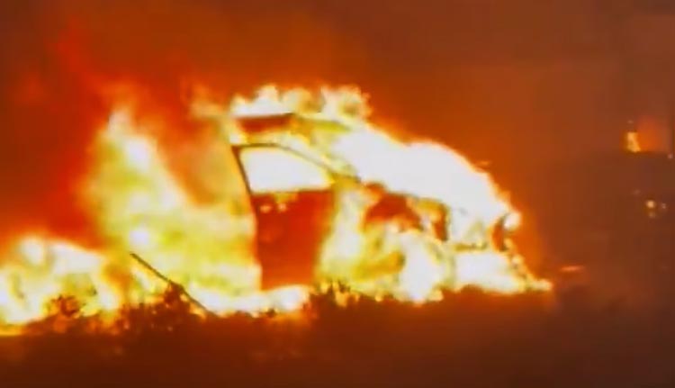 യുഎസിൽ വീണ്ടും വിമാനാപകടം; കത്തിയമർന്നത് ആറ് പേർ സഞ്ചരിച്ച ചെറുവിമാനം – വീഡിയോ