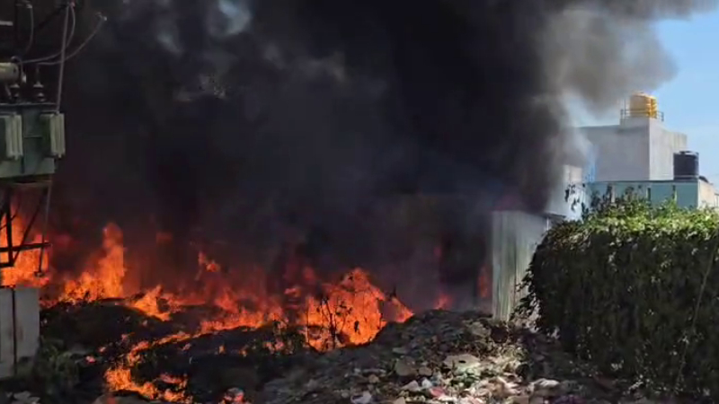 പുനരുപയോഗത്തിനായി സാധനങ്ങൾ സൂക്ഷിച്ചിരുന്ന ഗോഡൗണിൽ തീപിടുത്തം