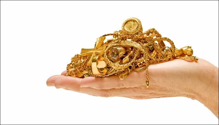 കുത്തനെ ഇടിഞ്ഞ് സ്വർണവില; ഒരു പവനില് ലാഭം 1,000ത്തിന് മുകളില്