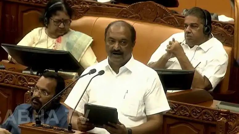 ഭൂനികുതി 50 ശതമാനം ഉയർത്തി, ക്ഷേമ പെൻഷൻ കൂട്ടില്ല; പ്രധാന ബജറ്റ് പ്രഖ്യാപനങ്ങൾ ഇങ്ങനെ