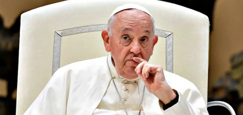 ബ്രോങ്കൈറ്റിസ് ബാധ; ഫ്രാൻസിസ് മാര്‍പാപ്പയെ ആശുപത്രിയില്‍ പ്രവേശിപ്പിച്ചു