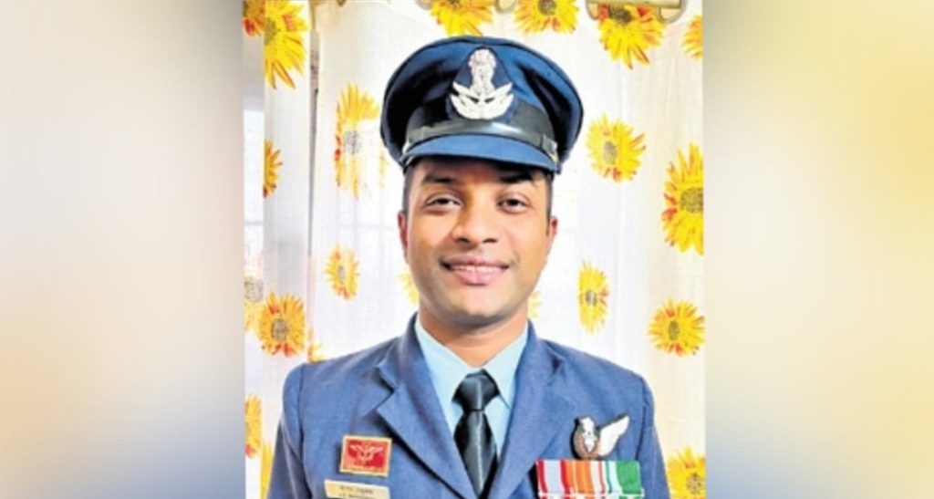 പരിശീലനത്തിനിടെ പാരച്യൂട്ട് തുറക്കാനായില്ല; കർണാടക സ്വദേശിയായ വ്യോമസേന ഉദ്യോഗസ്ഥൻ മരിച്ചു