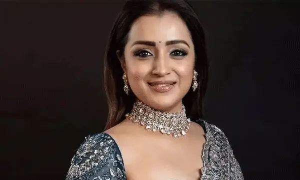 ‘എന്റെ അക്കൗണ്ട് ഹാക്ക് ചെയ്തു, അക്കൗണ്ടില് വരുന്ന പോസ്റ്റുകള് ശ്രദ്ധിക്കരുത്; ആരാധകര്ക്ക് മുന്നറിയിപ്പുമായി തൃഷ