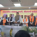 കേജ്രിവാളിന് തിരിച്ചടി; രാജിവച്ച എട്ട് എം.എൽ.എമാർ ബിജെപിയിൽ