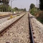 റെയിൽവേ ട്രാക്കിൽ മൂന്ന് തൊഴിലാളികളെ മരിച്ച നിലയിൽ കണ്ടെത്തി