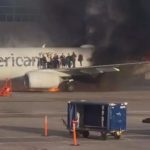 അമേരിക്കയില്‍ വിമാനത്തിന് തീപിടിച്ചു; വീഡിയോ