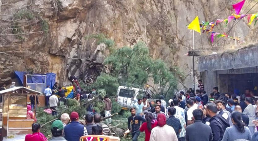 ഹിമാചലിൽ മണ്ണിടിച്ചിൽ; ആറ് പേർ മരിച്ചു, നിരവധി പേർക്ക് പരുക്ക്
