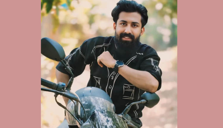 മാപ്പിളപ്പാട്ട് ഗായകൻ ഫൈജാസ് ഉളിയിൽ വാഹനാപകടത്തിൽ മരിച്ചു