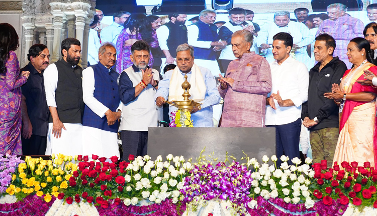 ബെംഗളൂരു ചലച്ചിത്രമേളയ്ക്ക് തുടക്കമായി; നിർമ്മാല്യം, ഫെമിനിച്ചി ഫാത്തിമ ഉള്പ്പെടെ ഇന്ന് 3 മലയാള ചിത്രങ്ങള്