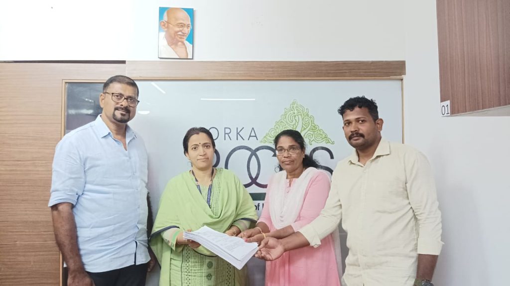 നോര്‍ക്ക കാര്‍ഡിനുള്ള അപേക്ഷകള്‍ സമര്‍പ്പിച്ചു