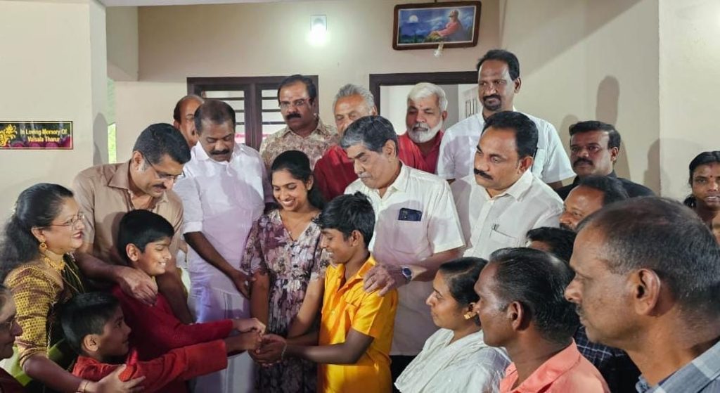 സാന്ത്വന ഭവനം പദ്ധതി: ശോഭനന് വീടൊരുക്കി ബാംഗ്ലൂര്‍ കേരള സമാജം