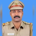 മോട്ടോര്‍ വാഹന വകുപ്പ് ഉദ്യോഗസ്ഥനെ കാറിനുള്ളില്‍ മരിച്ച നിലയില്‍ കണ്ടെത്തി