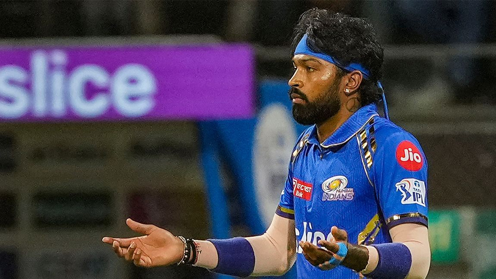 ഏറ്റവും കുറഞ്ഞ ഓവർ നിരക്ക്; എംഐ ക്യാപ്റ്റൻ ഹാർദിക്കിന് പിഴ ചുമത്തി