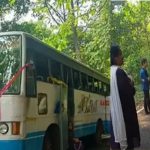 കെഎസ്‌ആര്‍ടിസി പാക്കേജില്‍ ഗവിയിലേക്ക് വിനോദ യാത്ര പോയ 38 അംഗ സംഘം വനത്തില്‍ കുടുങ്ങി