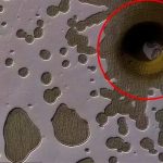 328 അടി വ്യാസം; ചൊവ്വയില്‍ കണ്ടെത്തിയ നിഗൂഢ ദ്വാരത്തിന്റെ ചിത്രം പുറത്തുവിട്ട് നാസ