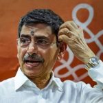 വിദ്യാർഥികളെക്കൊണ്ട് ജയ് ശ്രീറാം വിളിപ്പിച്ചു; തമിഴ്നാട് ഗവർണറുടെ നടപടി വിവാ​​ദത്തിൽ