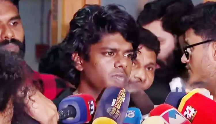 കുട്ടികൾ തന്നെ കണ്ട് പഠിക്കരുത്; തന്റെ പാട്ടും എഴുത്തും ഇരട്ടനീതിക്കെതിരായ പോരാട്ടം-വേടൻ