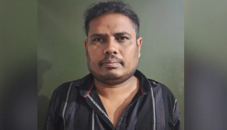 കൂട്ടുപുഴ പോലീസ് ചെക്‌പോസ്റ്റിൽ കഞ്ചാവും ഹാഷിഷ് ഓയിലും പിടികൂടി