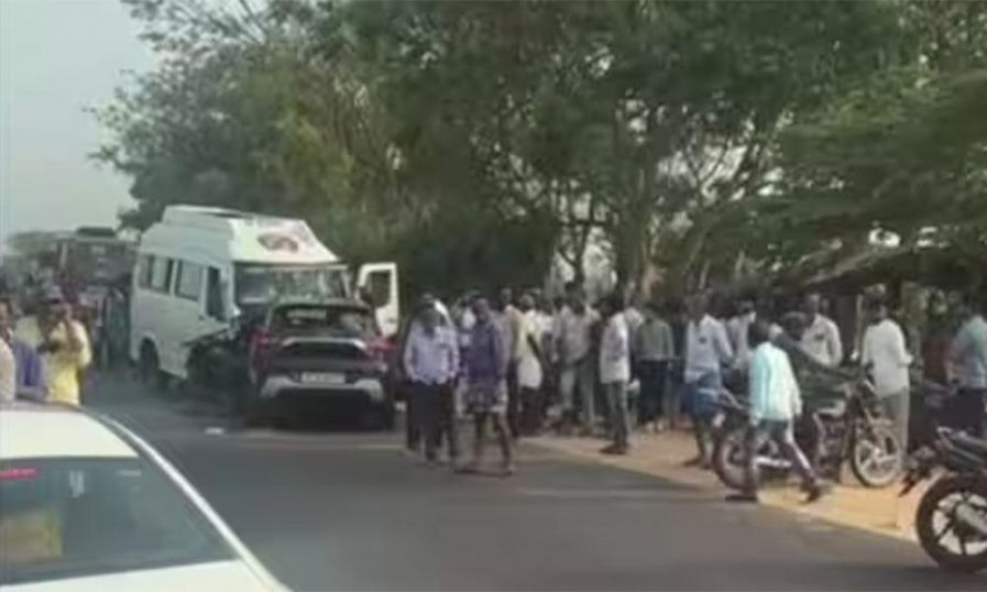 ഗുണ്ടൽപേട്ട് വാഹനാപകടം: ഒരു മലയാളി കൂടി മരിച്ചു