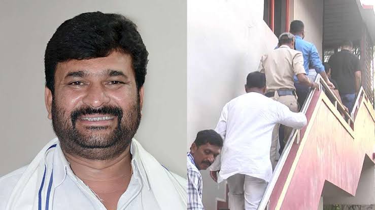 അനധികൃത പണമിടപാട്; മുൻ മന്ത്രി വിനയ് കുൽക്കർണിയുടെ വീട്ടിൽ ഇഡി റെയ്‌ഡ്‌