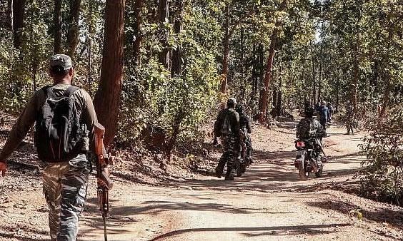ജാർഖണ്ഡിൽ ഏറ്റുമുട്ടലിനിടെ സൈന്യം ആറ് മാവോയിസ്റ്റുകളെ വധിച്ചു